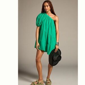 Anthropologie Velvet by Graham & Spencer NWT Size Small One Shoulder